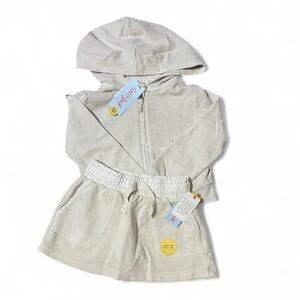 Cat & Jack Kids Matching Set in Cream